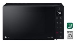 LG Standgeräte Solo 1100 W Größe: mittel 5 Stufen Grill  MH6535GIB (Schwarz) f&uuml;r 131,96 Euro