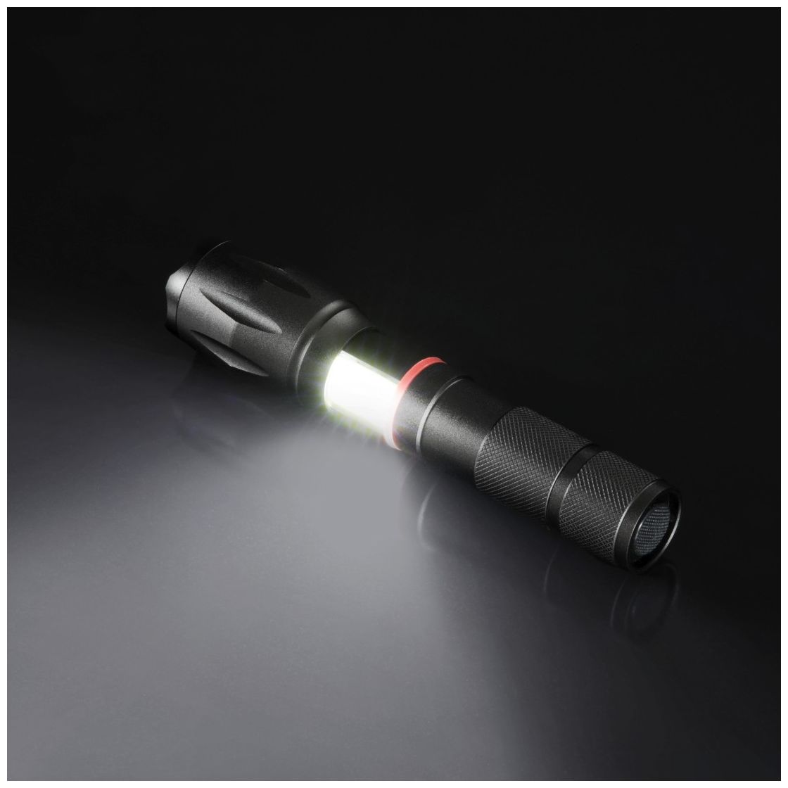 Hama Solid Pro LED-Taschenlampe bei Boomstore | Taschenlampen