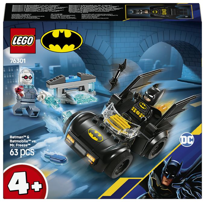 BatmanTM & BatmobilTM vs. Mr. FreezeTM 
