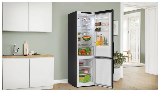 260 l / 103 l Kühl-Gefrierkombi freistehend NoFrost 104 kWh Jahr  Serie 4 KGN39VXAT (Schwarz) 