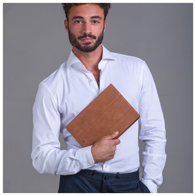 Folio aus Vollnarbenleder für Apple iPad mini (6th generation) bis 21,1 cm (8.3") Kratzresistent mit Magnetverschluss (Beige) Risskov 