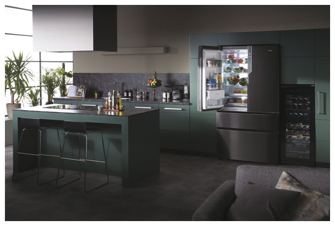 Side-by-Side Kühl-/ Gefrierkombination 484 l / 266 l 386 kWh NoFrost 1900 mm x 1005 mm  HB26FSNAAA (Schwarz) 