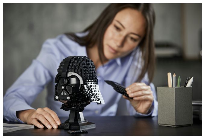 Darth-VaderTM Helm 