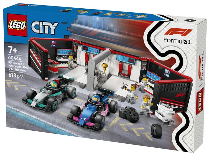 F1® Garage mit Mercedes-AMG & Alpine Rennautos 