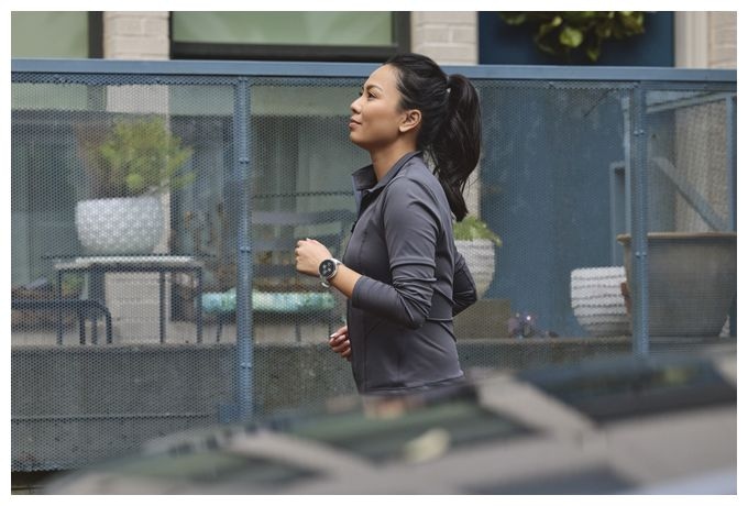 Digital Smartwatch Rund 353 ppi  Active 3 (Gold) 