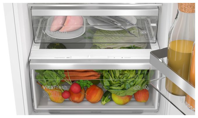 215 l Kühlteil 75 l Gefrierteil 194 cm Einbau Kühl-/Gefrierkombination NoFrost KIN96ADC0 