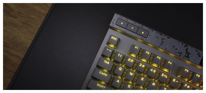 RGB-LED Gaming Tastatur USB  K70 Max (Schwarz) 