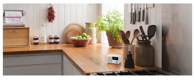 Bluetooth DAB+, UKW Radio Tragbar IPX1  Life S66822 (Weiß) 