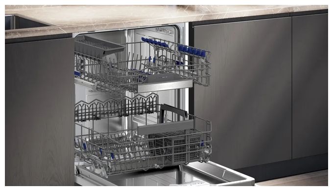 60 cm Geschirrspüler vollintegriert (ohne Front) sehr leise 13 Maßgedecke aquaStop Funktion iQ300 SX63E810BE 