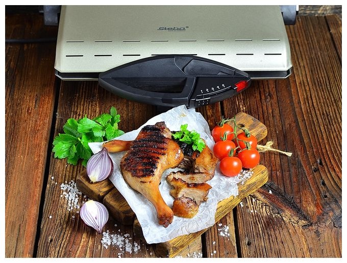2000 W mit 370 x 230 mm Fläche  PG 4.4 Kontaktgrill (Schwarz, Champagner) 