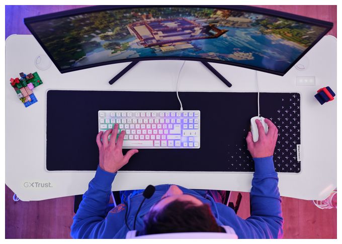 bis 150 kg  GXT709 Luminus RGB Gamingtisch (Weiß) 
