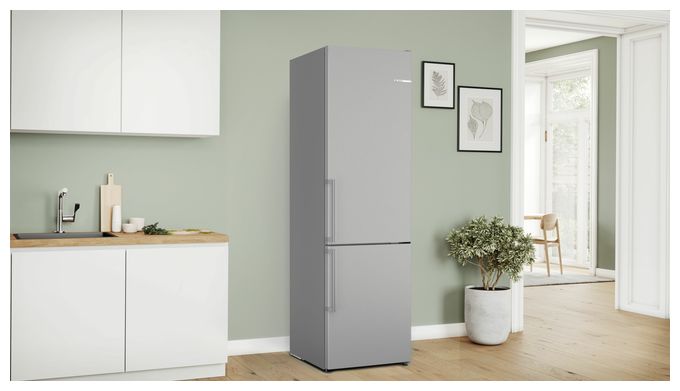 260 l / 103 l Kühl-Gefrierkombi freistehend NoFrost 162 kWh Jahr  Serie 4 KGN39VLCT (Edelstahl) 