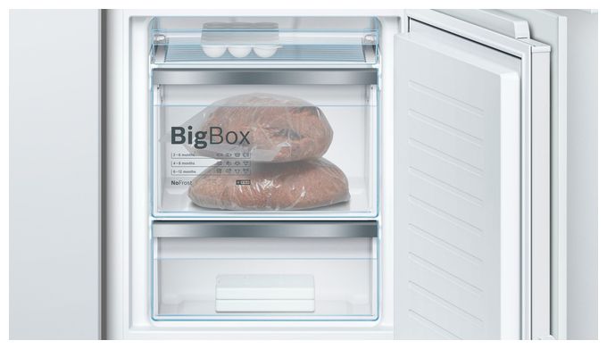 156 l / 67 l 177,5 cm Einbau Kühl-/Gefrierkombination 252 kWh NoFrost Serie 8 KIF86PFE0 