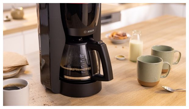 15 Tassen Filterkaffeemaschine 1,2 l  TKA2M113 MyMoment (Schwarz) 