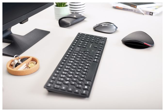 Universal Tastatur RF Wireless + Bluetooth 2.4 - 2.4835 GHz  KW9100 Slim (Schwarz) 