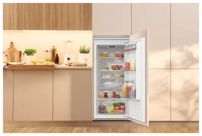197 l 122,6 cm Einbaukühlschrank RI512E41 Schlepptür 