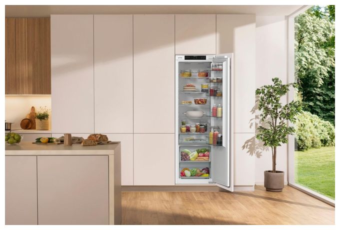 280 l Einbaukühlschrank EEK: E 135 kWh Jahr RI517E41WF 