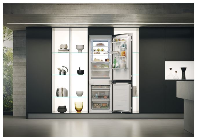 182 l / 86 l Einbau Kühl-/Gefrierkombination 146 kWh NoFrost HBW7518CF 