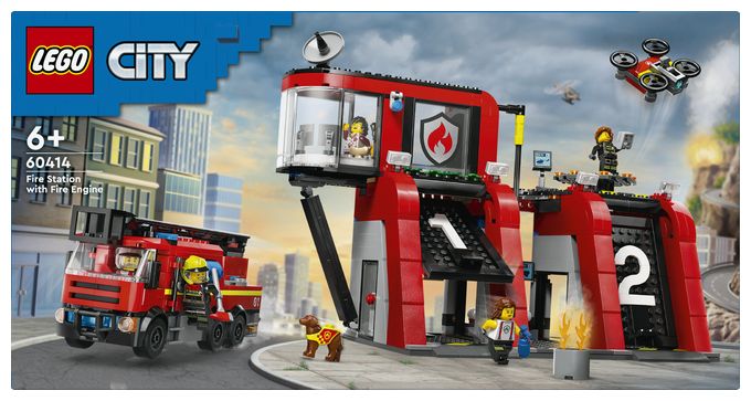 Feuerwehrstation mit Drehleiterfahrzeug 