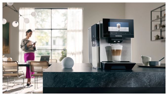 Kaffeevollautomat 19 bar 2,3 l 410 g  EQ900 TQ903DZ3 plus (Schwarz, Edelstahl) 