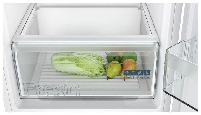 200 l / 70 l Einbau Kühl-/Gefrierkombination 216 kWh NoFrost iQ100 KI87VNSE0 Schlepptür 
