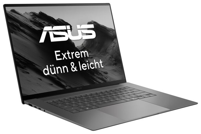 UM5606GA-SR682W Copilot+ PC 