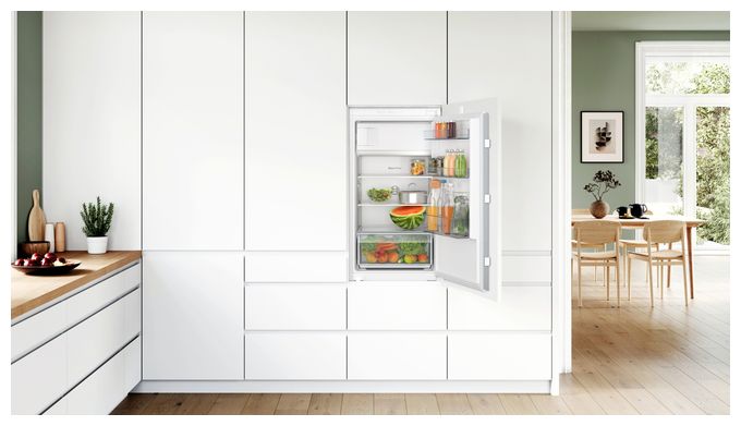 132 l 102,5 cm Einbaukühlschrank EEK: E 145 kWh Jahr Serie 2 KIL32NSE0 Schlepptür 