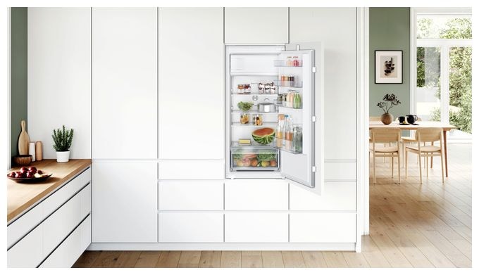 172 l 122,5 cm Einbaukühlschrank EEK: E 147 kWh Jahr Serie 2 KIL425SE0 Schlepptür 