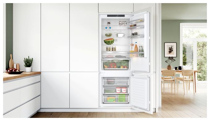 285 l / 98 l 194 cm Einbau Kühl-/Gefrierkombination 256 kWh NoFrost Serie 4 KBN96VFE0 