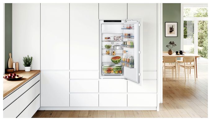 172 l Einbaukühlschrank EEK: E 147 kWh Jahr Serie 4 KIL42VFE0 
