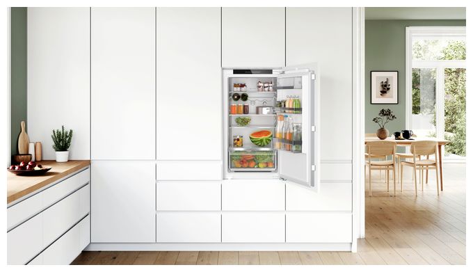 165 l Einbaukühlschrank EEK: D 77 kWh Jahr Serie 6 KIR31ADD1 