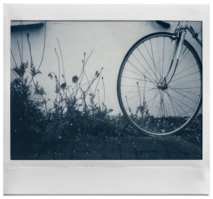 Instax Film 10 Shots WIDE - Monochrome 