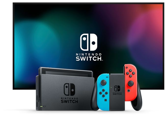 Switch & Mario Kart 8 Deluxe Bundle 