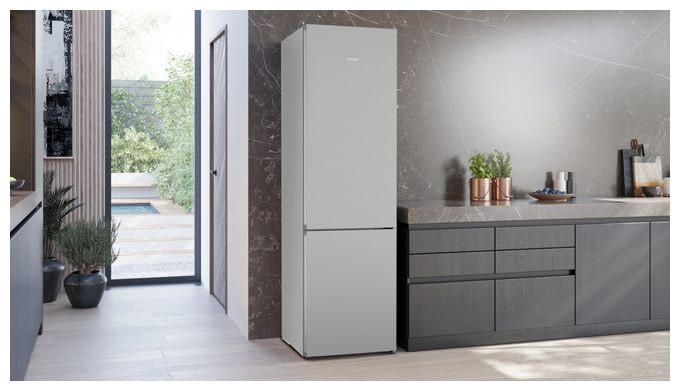 260 l / 103 l Kühl-Gefrierkombi freistehend NoFrost 162 kWh Jahr  IQ300 KG39N2LCF (Edelstahl) 