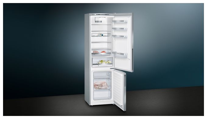 249 l / 94 l Kühl-Gefrierkombi freistehend 149 kWh Jahr  iQ500 KG39EAICA (Silber) 