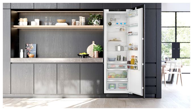 310 l Einbaukühlschrank EEK: D 91 kWh Jahr iQ500 KI81RADD0 