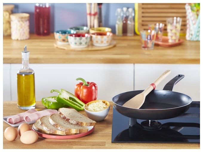  B55506 Easy Cook & Clean Allzweckpfanne 28 cm Rund Titan beschichtet (Schwarz) 
