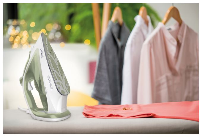 50 g/min Trocken- & Dampfbügeleisen FV5781 Easygliss Eco 