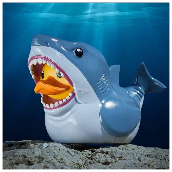 Jaws Bruce 
