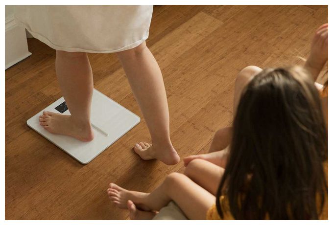 Elektronische Personenwaage bis 180 kg Body 