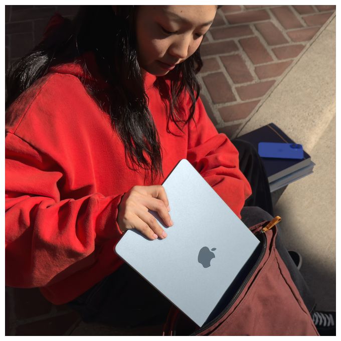 Notebook 34,5 cm (13.6 Zoll) 2560 x 1664 Pixel 256 GB SSD macOS Sequoia Apple M  MacBook Air (Beige) 