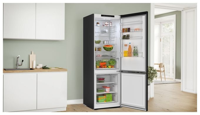 311 l / 129 l Kühl-Gefrierkombi freistehend NoFrost 178 kWh Jahr  Serie 4 KGN492XCF (Schwarz, Edelstahl) 