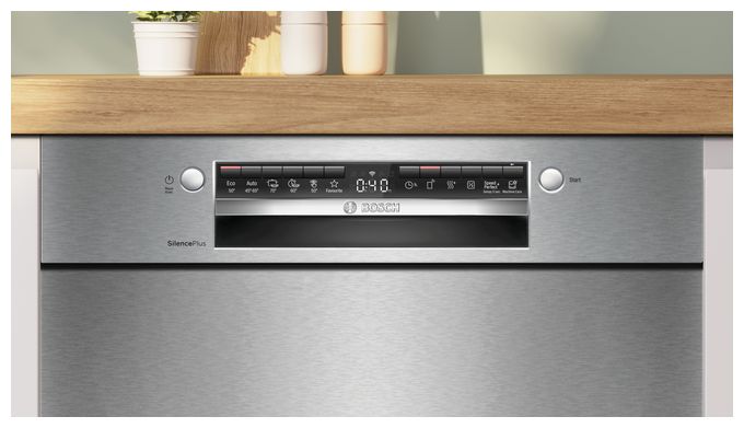 60 cm Geschirrspüler unterbaufähig Sehr leise 13 Maßgedecke aquaStop Funktion Wärmetauscher Serie 4 SMU4EAS28E 