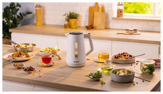 1,7 l Wasserkocher 2400 W  TWK1M121 MyMoment (Weiß) 