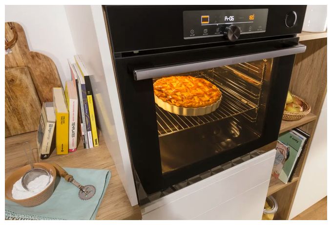 Einbaubackofen maxi Dampfgaren AutoClean (Schwarz) BPS6737E14BG 