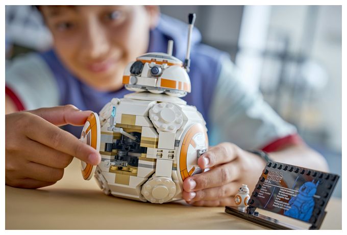 Der Astromech-Droide BB-8™ 