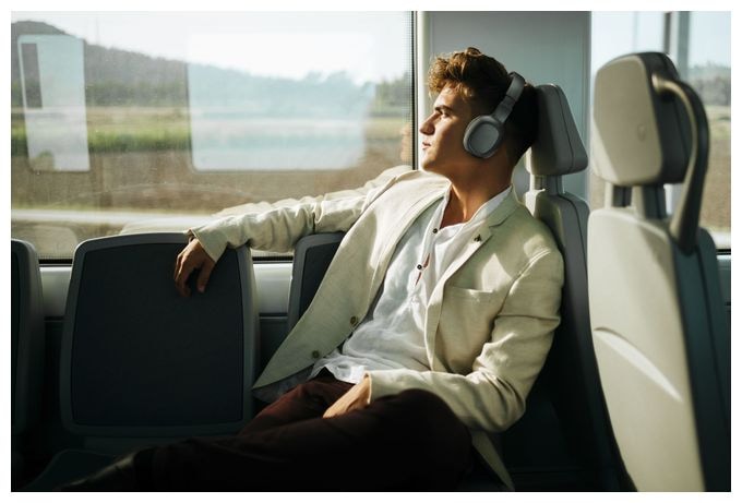 Over Ear Bluetooth Kopfhörer kabellos 14 h Laufzeit  Basic (Schwarz) 