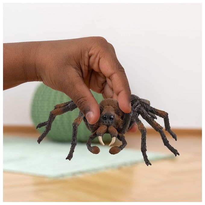 13987 Wizarding World Aragog 