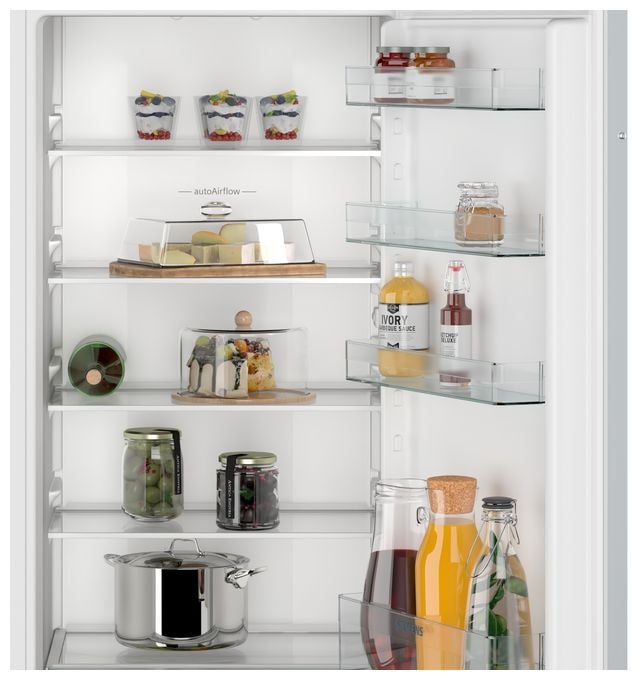 204 l 122,5 cm Einbaukühlschrank EEK: E 101 kWh Jahr iQ100 KI41RNSE0 Schlepptür 