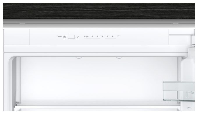 200 l / 70 l Einbau Kühl-/Gefrierkombination 216 kWh NoFrost iQ100 KI87VNSE0 Schlepptür 